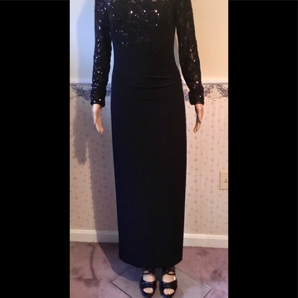 Black lace and sequins Ralph Lauren evening gown - Picture 4 of 7